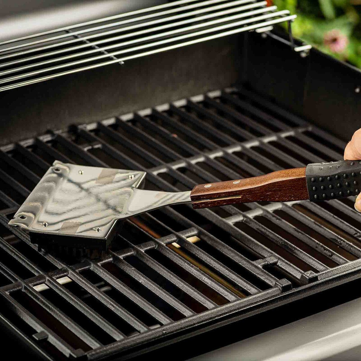 TableCraft Wooden Handle Wide Grill Brush with Black Soft Grip