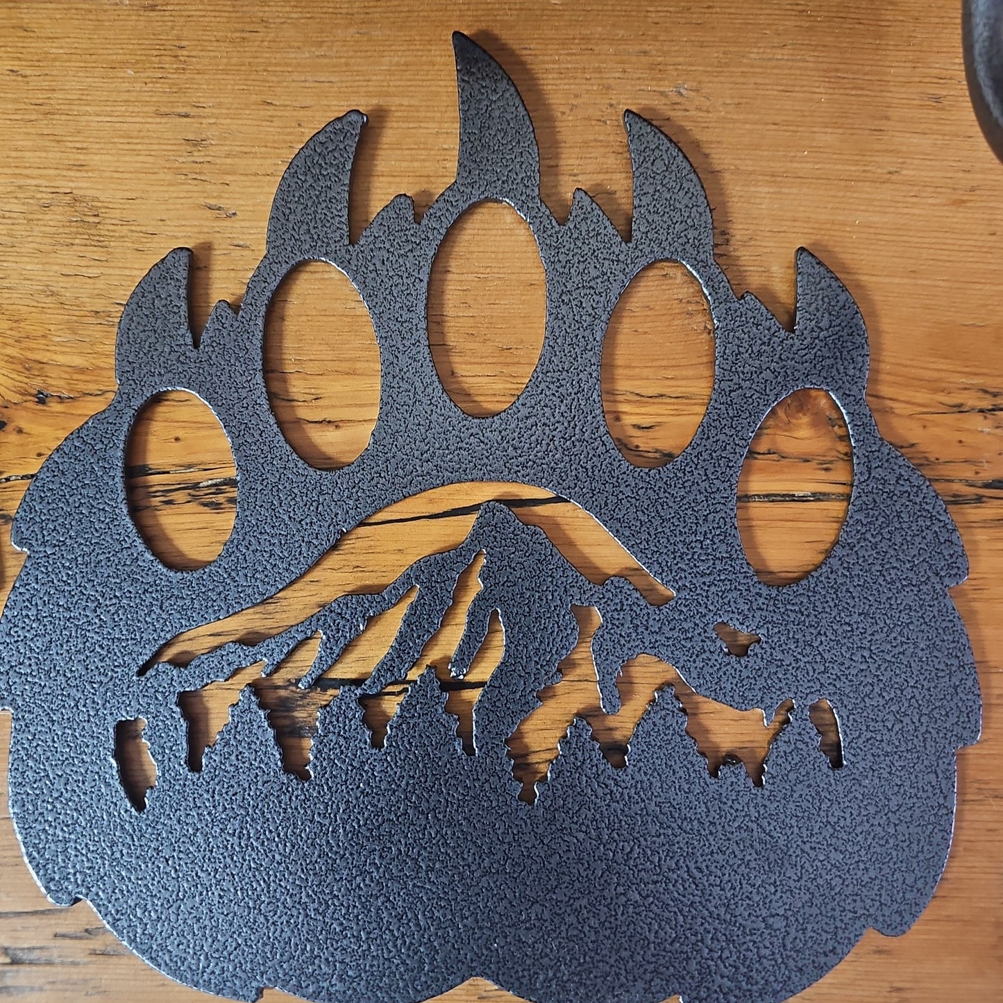bear paw 6 inch metal art
