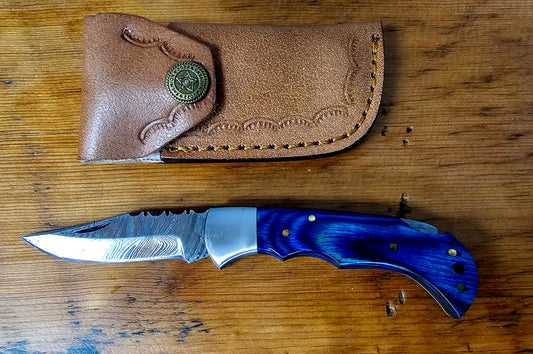 Damascus Steel folding pocket knife