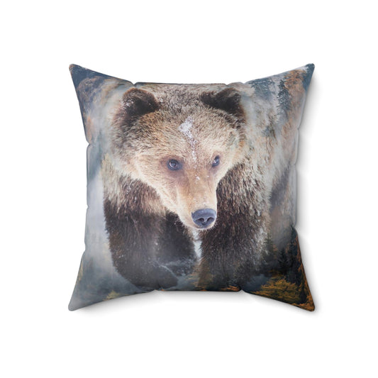 Grizzly Bear in the foggy mountains  Square Pillow