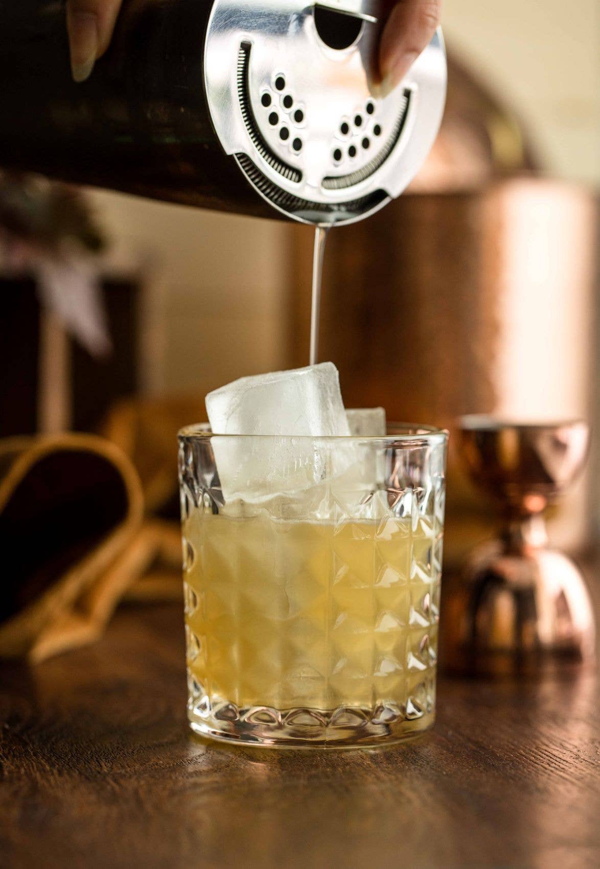 Kvas Honey Ginger Cocktail Syrup 🇨🇦 Kvas Fine Beverage Co.