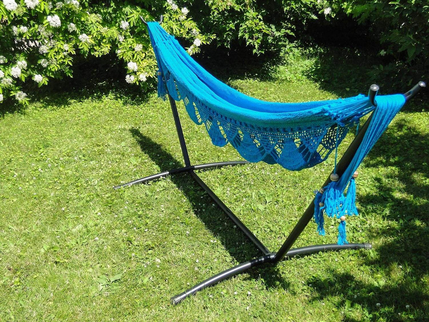 Nicaraguan Hammock with Universal Hammock Stand Hammock Universe Canada