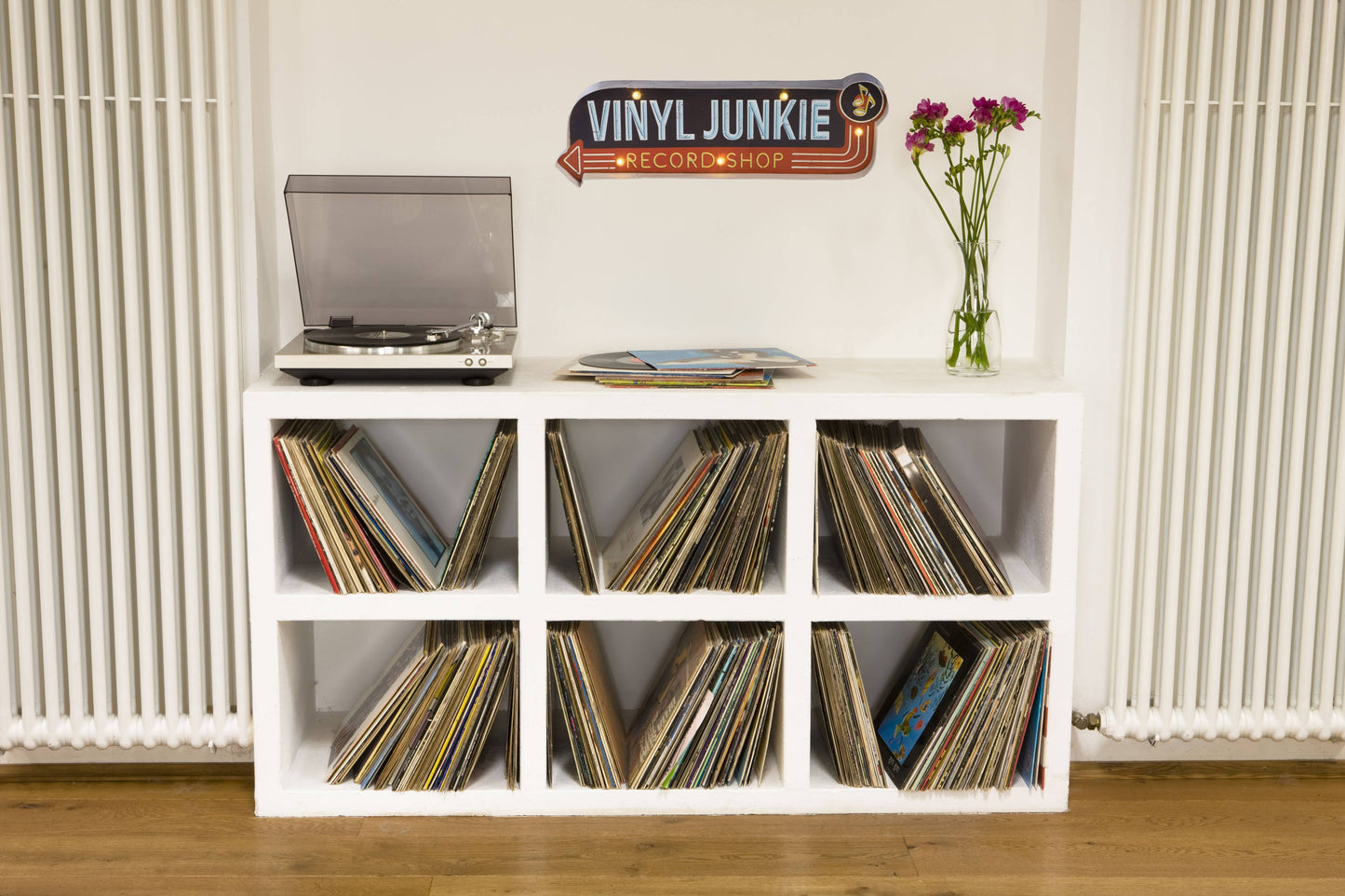 Vinyl Junkie Metal Sign Wall Decor