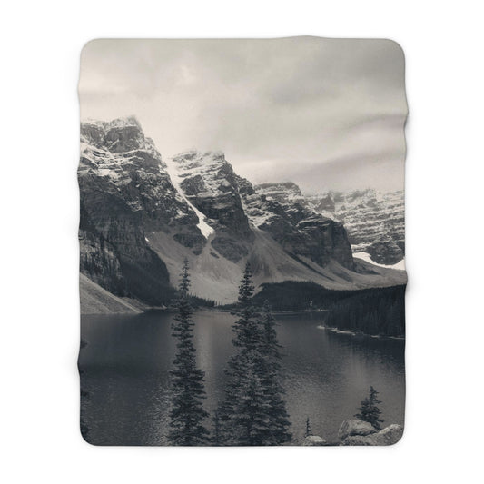 Black and White Mountains Sherpa Fleece Blanket