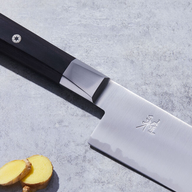 MIYABI 4000 FC 7-Inch Santoku Knife – Black Handle Ginza Steel