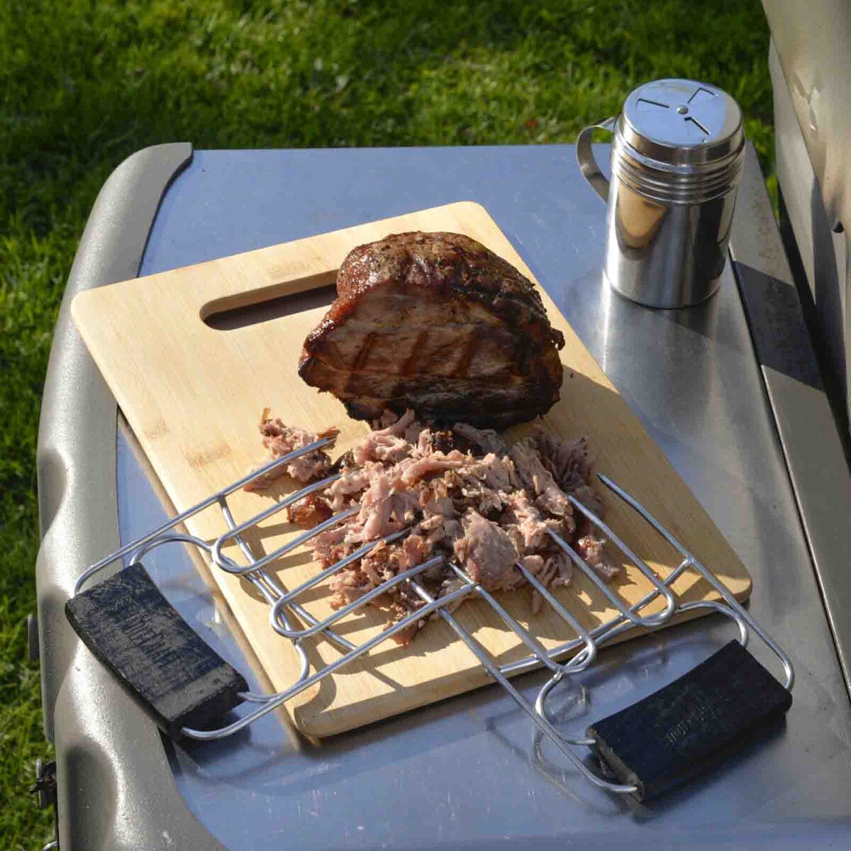 TableCraft 10 oz Dry Rub Shaker With Handle