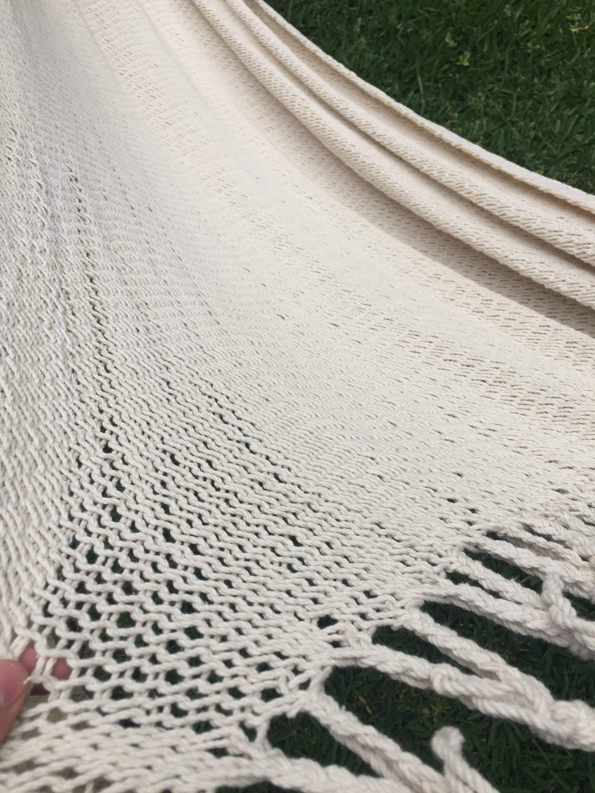 Nicaraguan Hammock - Deluxe Hammock Universe Canada