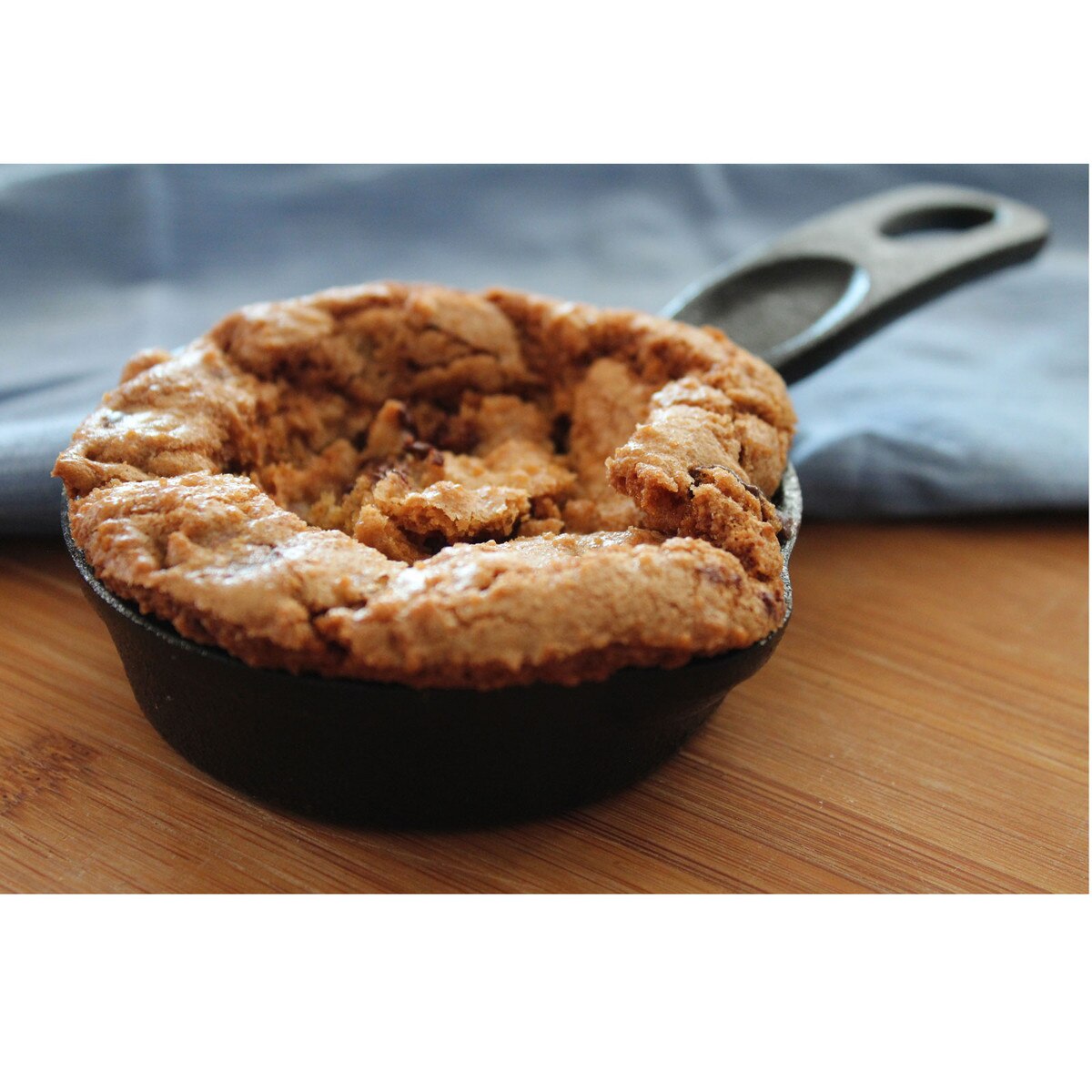 TableCraft Cast Iron Cookware 4" Round Mini Skillet