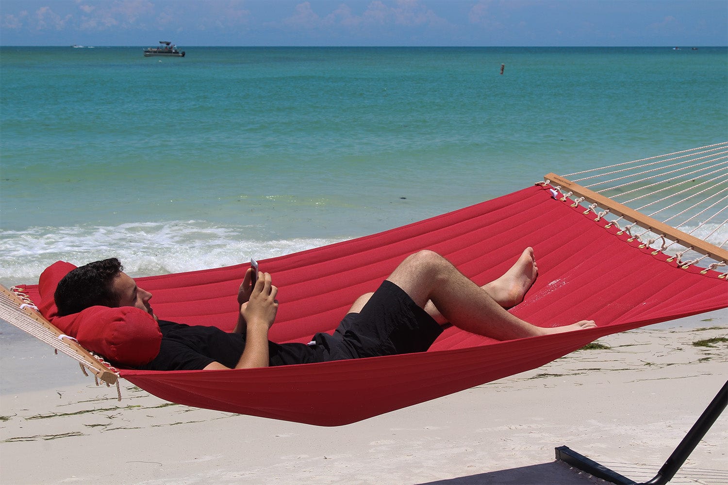 Olefin Double Quilted Hammock with Matching Pillow with 3-Beam Stand Hammock Universe Canada