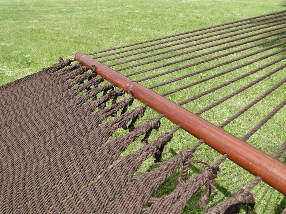 Polyester Rope Hammock - Soft-Woven Deluxe Hammock Universe Canada