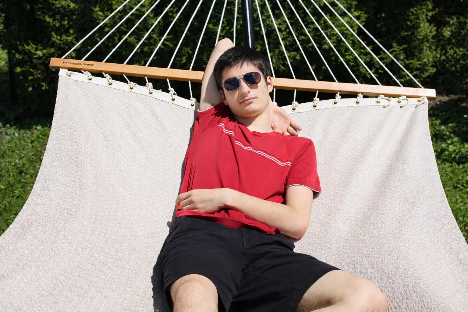 Poolside | Lake Hammock with 3-Beam Stand Hammock Universe Canada