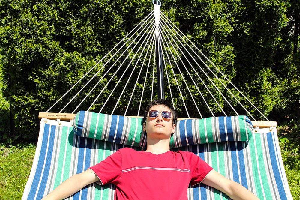 Deluxe Quilted Hammock with 3-Beam Stand Hammock Universe Canada