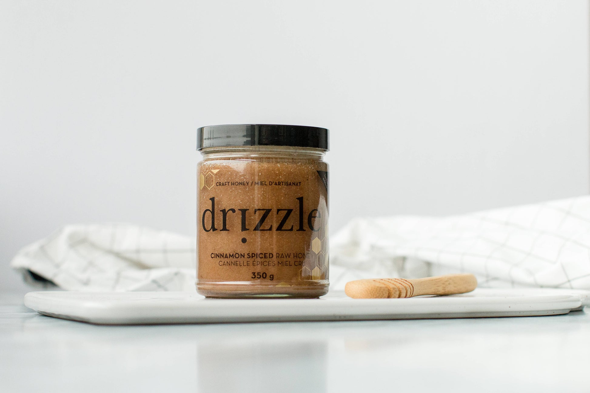 Cinnamon Spiced Craft Honey – 350 g (12 oz) Drizzle Honey