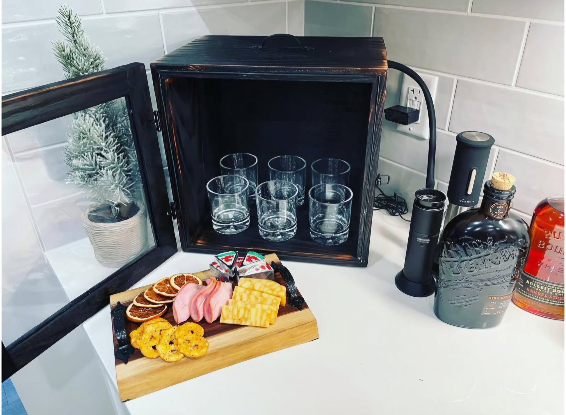Rebel Mountain Cocktail and Charcuterie Smoker rebel mountain