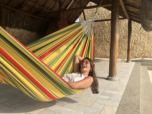 Deluxe Brazilian-Style Double Hammock Hammock Universe